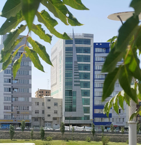 مرکز موسسه تصویربرداری دکتر ادیب فر تبریز آذربایجان شرقی